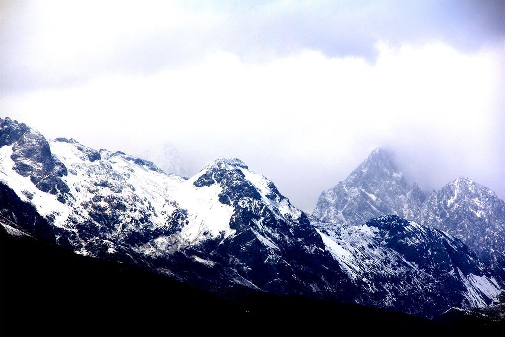 Lijiang Baisha Free Time Designed Hotel Esterno foto